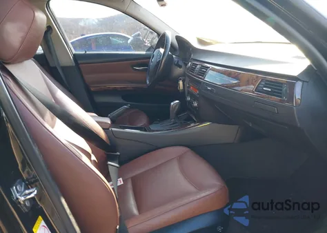 2008 BMW 328Xi z USA, uszkodzony, nr VIN WBAVC73548KP38409